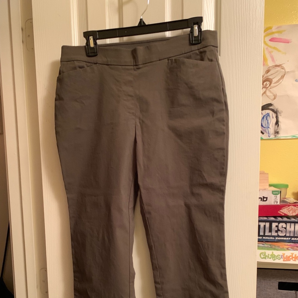Cropped pants Liz Claiborne